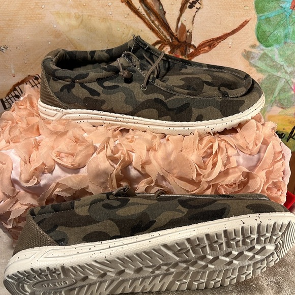 CREVO   MEN’S Camouflage print  Shoes - Picture 5 of 8